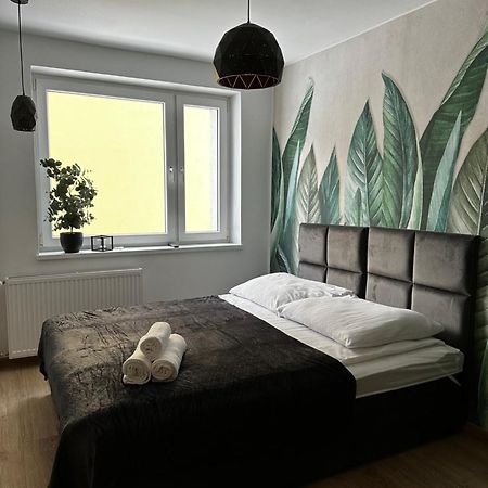 Niron Apartament Dabrowskiego ปีวา ภายนอก รูปภาพ