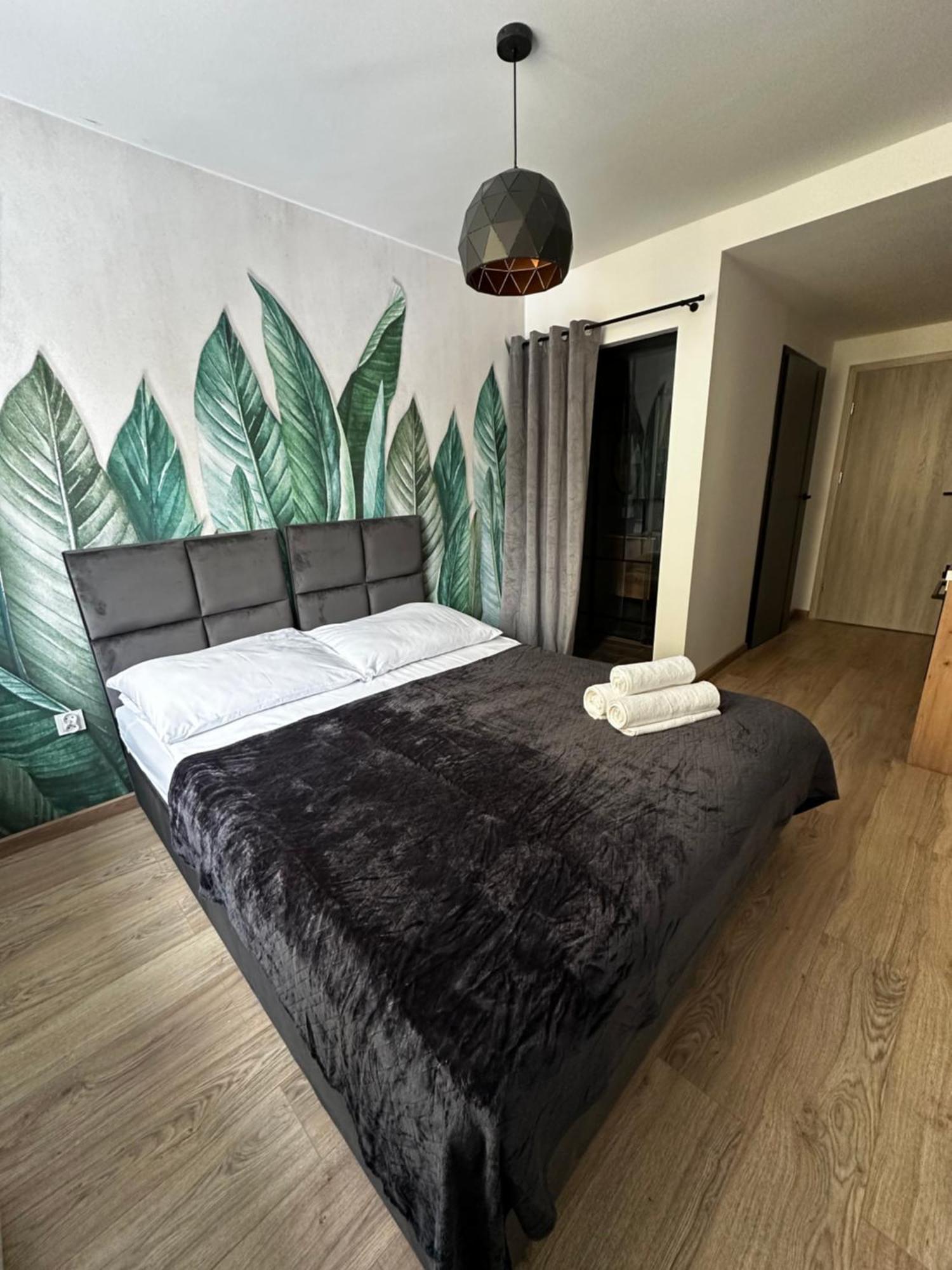 Niron Apartament Dabrowskiego ปีวา ภายนอก รูปภาพ